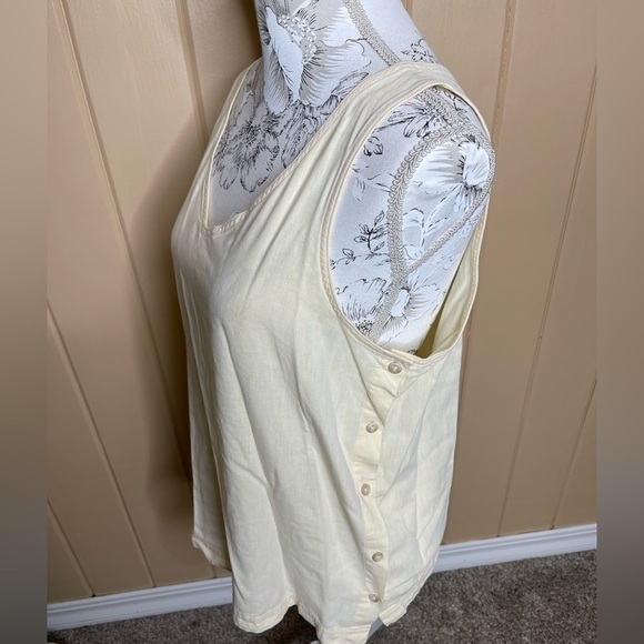 J Crew Womens Tank Shirt Button Side Ivory Cream Cotton Size 12 - Picture 4 of 4